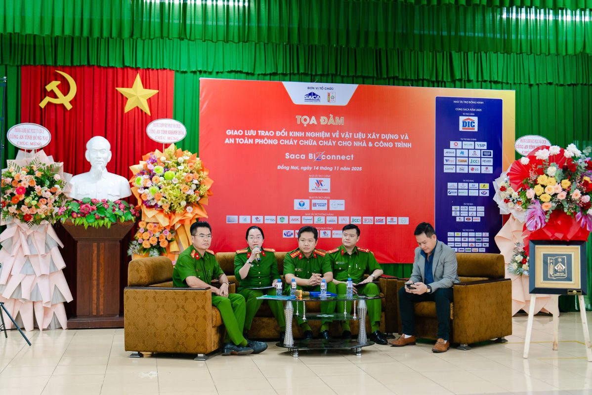 Chuyên gia thảo luận tại toạ đàm vật liệu xây dựng